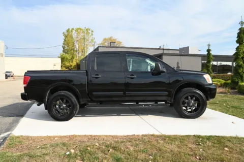 More photos of 2014 Nissan Titan PRO-4X at City of Cars, MI