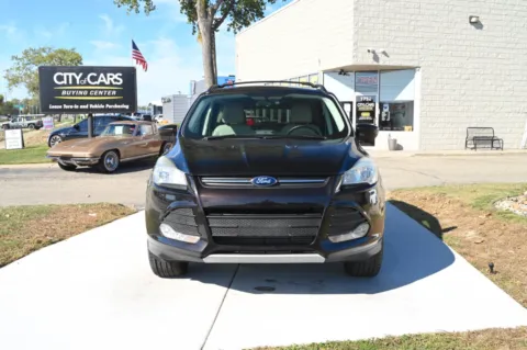 Photos of 2013 Ford Escape SE for sale in Troy, MI at City of Cars