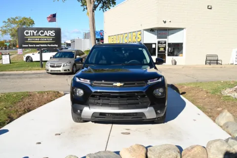 Photos of 2022 Chevrolet Trailblazer FWD LT for sale in Troy, MI at City of Cars