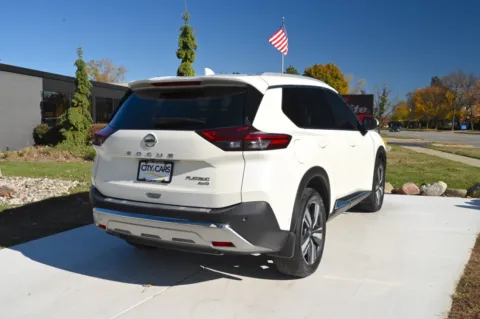More photos of 2021 Nissan Rogue Platinum Intelligent AWD at City of Cars, MI