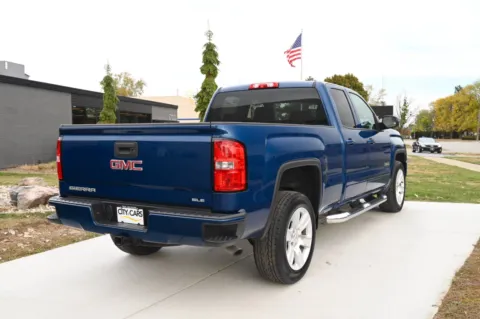 More photos of 2017 GMC Sierra 1500 SLE at City of Cars, MI