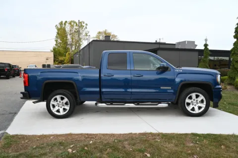More photos of 2017 GMC Sierra 1500 SLE at City of Cars, MI