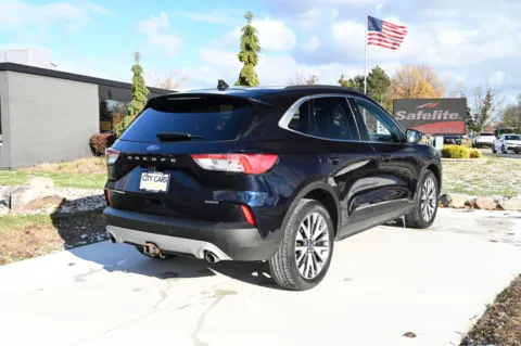 More photos of 2021 Ford Escape Titanium Hybrid at City of Cars, MI