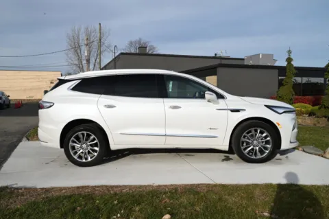 More photos of 2024 Buick Enclave Avenir AWD at City of Cars, MI