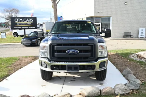 Photos of 2015 Ford F-250 XL for sale in Troy, MI at City of Cars