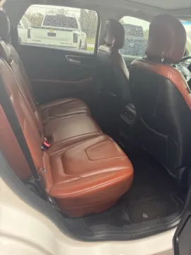 More photos of 2017 Ford Edge Titanium at Auto Solutions, TN