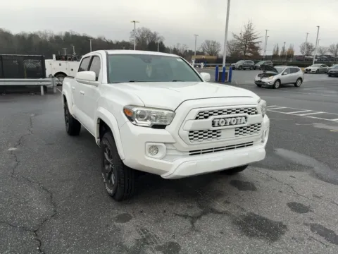 Photos of 2020 Toyota Tacoma SR5 for sale in Maryville, TN at Auto Solutions
