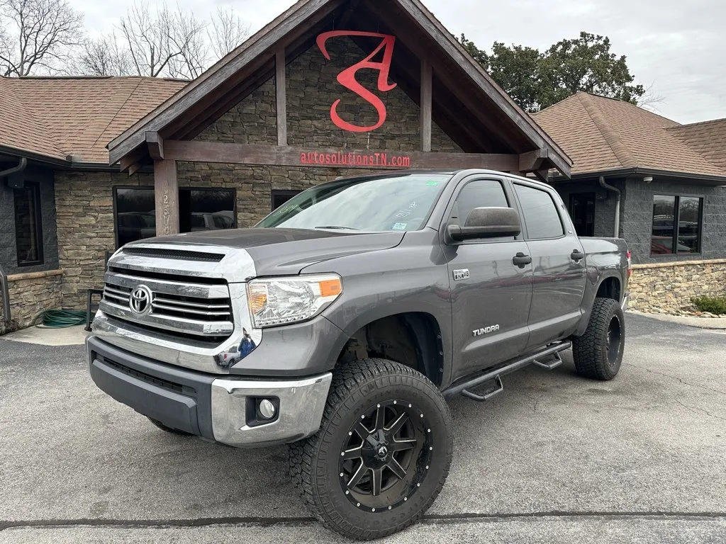 2017 Toyota Tundra SR5