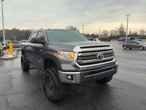 Photos of 2017 Toyota Tundra SR5 for sale in Maryville, TN at Auto Solutions
