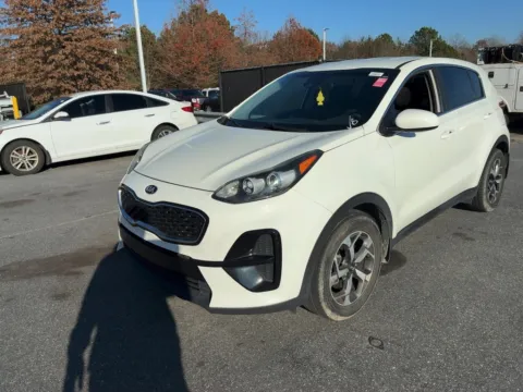 White 2020 Kia Sportage LX for sale in Maryville, TN