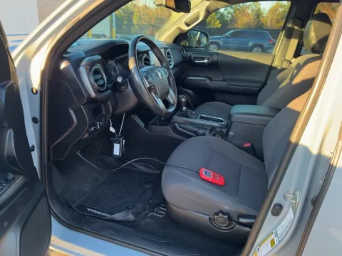 More photos of 2019 Toyota Tacoma TRD Sport at Auto Solutions, TN