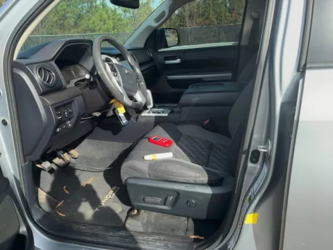 More photos of 2018 Toyota Tundra SR5 at Auto Solutions, TN