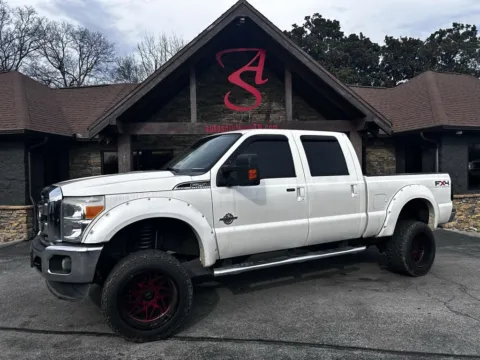 White 2011 Ford F-250SD Lariat for sale in Maryville, TN