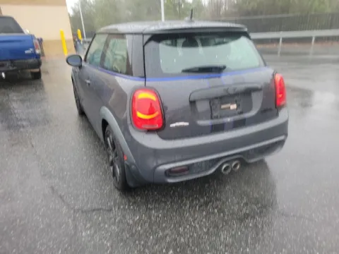 More photos of 2015 MINI Cooper S at Auto Solutions, TN