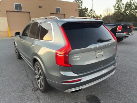 More photos of 2019 Volvo XC90 T6 Momentum at Auto Solutions, TN