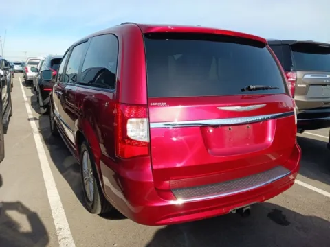 More photos of 2015 Chrysler Town & Country Touring-L at Auto Solutions, TN