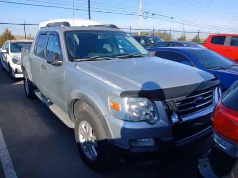 Photos of 2010 Ford Explorer Sport Trac XLT for sale in Maryville, TN at Auto Solutions