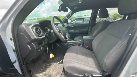 More photos of 2019 Toyota Tacoma TRD Sport at Auto Solutions, TN