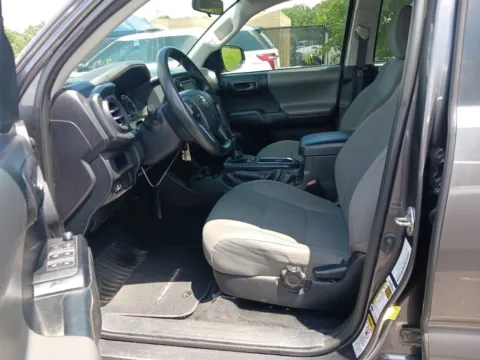 More photos of 2017 Toyota Tacoma SR at Auto Solutions, TN