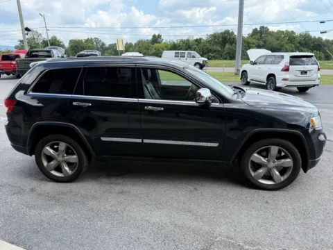 More photos of 2012 Jeep Grand Cherokee Overland at Auto Solutions, TN