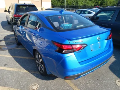 More photos of 2021 Nissan Versa 1.6 SR at Auto Solutions, TN