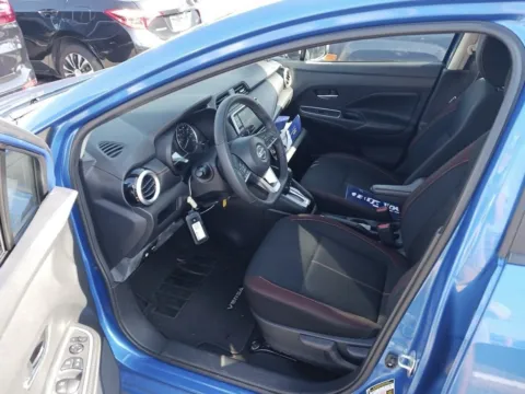 More photos of 2021 Nissan Versa 1.6 SR at Auto Solutions, TN