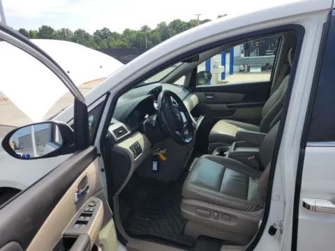 More photos of 2017 Honda Odyssey EX-L at Auto Solutions, TN