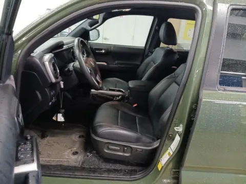 More photos of 2021 Toyota Tacoma Limited at Auto Solutions, TN