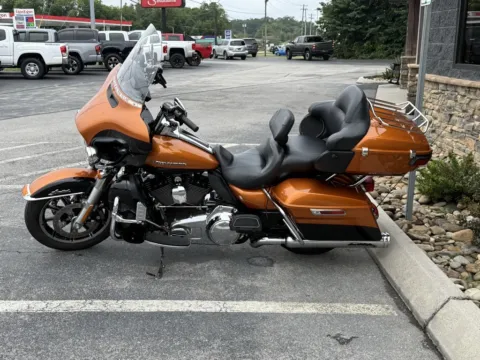 Another view of 2014 Harley-Davidson Electra Glide Ultra Limited for sale in Maryville, TN at Auto Solutions