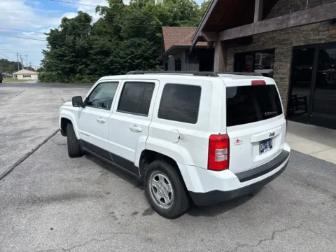More photos of 2013 Jeep Patriot Sport at Auto Solutions, TN