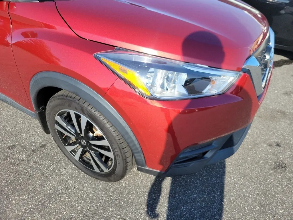 Red 2019 Nissan Kicks SV for sale in Maryville, TN
