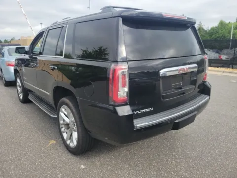 More photos of 2018 GMC Yukon Denali at Auto Solutions, TN