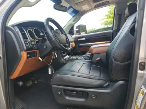 More photos of 2008 Toyota Tundra Limited at Auto Solutions, TN
