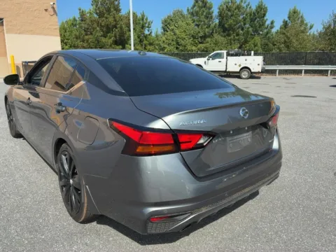 More photos of 2020 Nissan Altima 2.0 SR at Auto Solutions, TN
