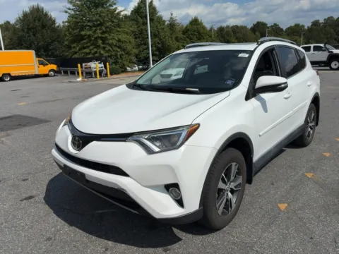 White 2018 Toyota RAV4 XLE for sale in Maryville, TN