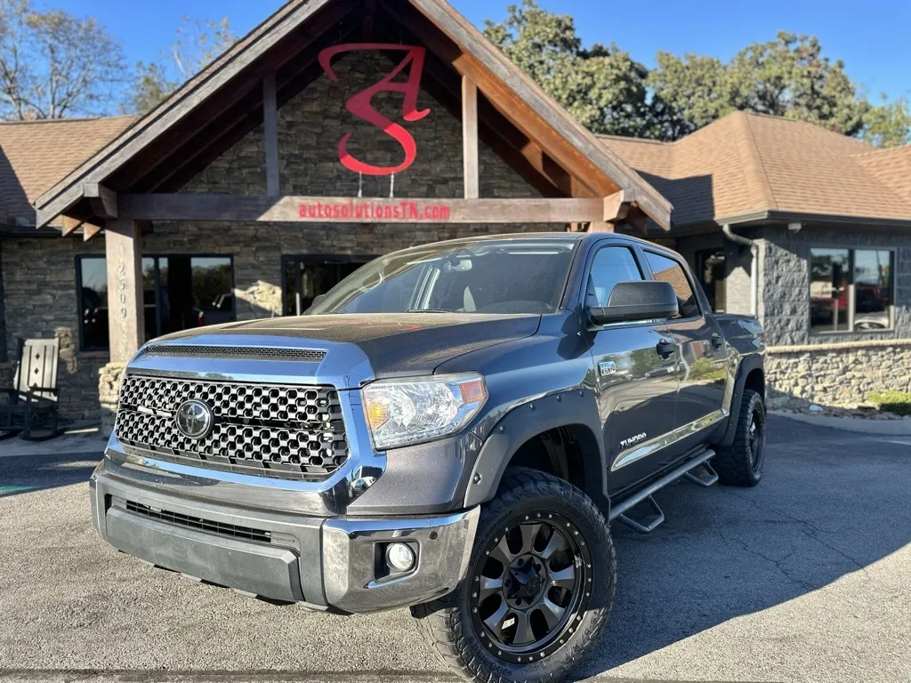 Gray 2017 Toyota Tundra SR5 for sale in Maryville, TN