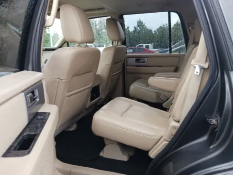More photos of 2017 Ford Expedition Limited at Auto Solutions, TN