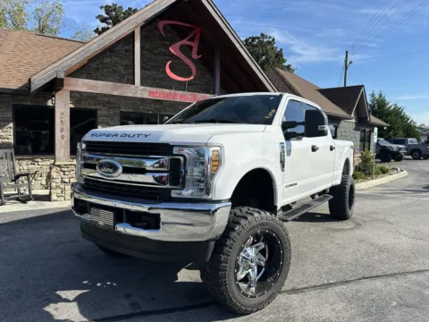 White 2019 Ford F-250SD XLT for sale in Maryville, TN