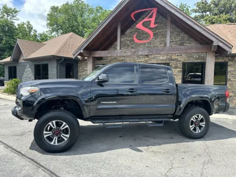 Photos of 2019 Toyota Tacoma SR5 for sale in Maryville, TN at Auto Solutions