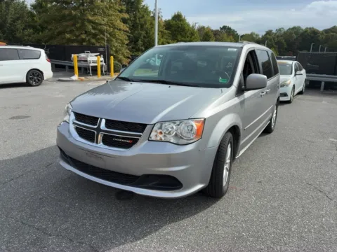 Silver 2016 Dodge Grand Caravan SXT for sale in Maryville, TN