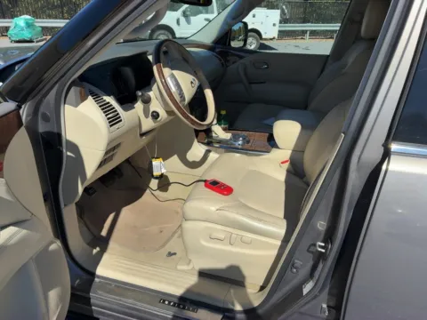 More photos of 2016 INFINITI QX80 at Auto Solutions, TN