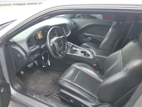 More photos of 2017 Dodge Challenger SXT at Auto Solutions, TN