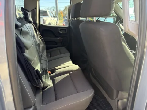 More photos of 2015 GMC Sierra 1500 SLE at Auto Solutions, TN