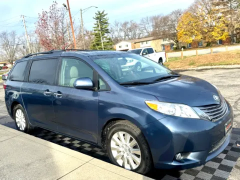 Photos of 2016 Toyota Sienna 5dr 7-Pass Van XLE Premium AWD (Natl) for sale in Indianapolis, IN at Midwest Motors