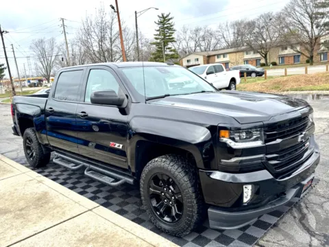Photos of 2018 Chevrolet Silverado 1500 4WD Crew Cab 143.5 in LTZ w/2LZ for sale in Indianapolis, IN at Midwest Motors