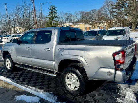 Another view of 2019 Toyota Tacoma SR5 Double Cab 5 ft Bed I4 AT (Natl) for sale in Indianapolis, IN at Midwest Motors