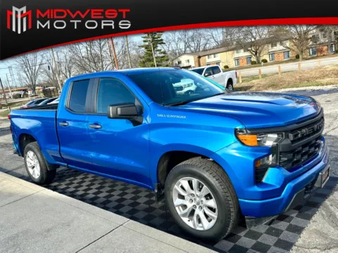 Blue 2022 Chevrolet Silverado 1500 2WD Double Cab 147 in Custom for sale in Indianapolis, IN