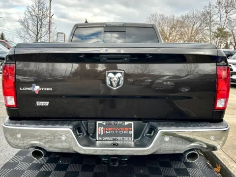 More photos of 2017 RAM 1500 Lone Star Silver 4x2 Crew Cab 5 ft7 in Box at Midwest Motors, IN