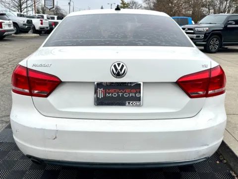More photos of 2014 Volkswagen Passat 4dr Sdn 2.5L Auto SE PZEV *Ltd Avail* at Midwest Motors, IN