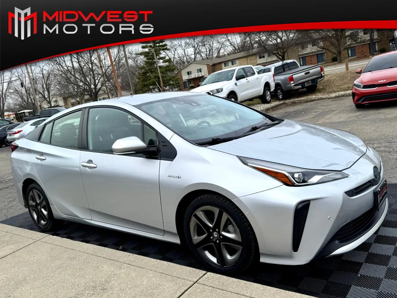 2020 Toyota Prius XLE's photo